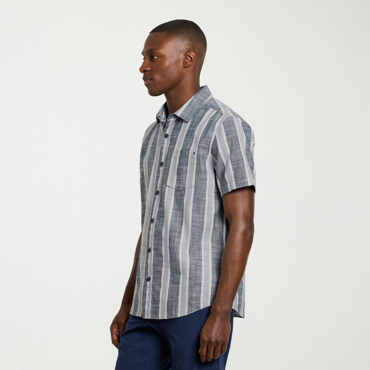 Hurley Mens Short Sleeve Regular Fit Button-Down Shirt