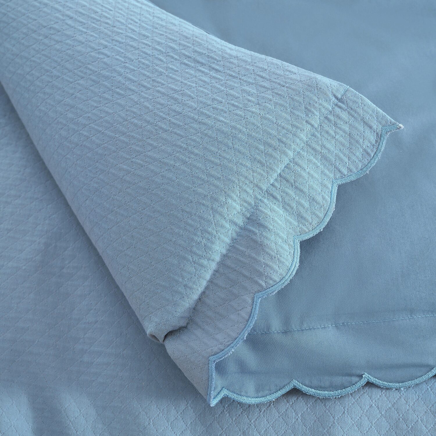 Martha Stewart Signature Scallop 3-pc. Duvet Cover Set