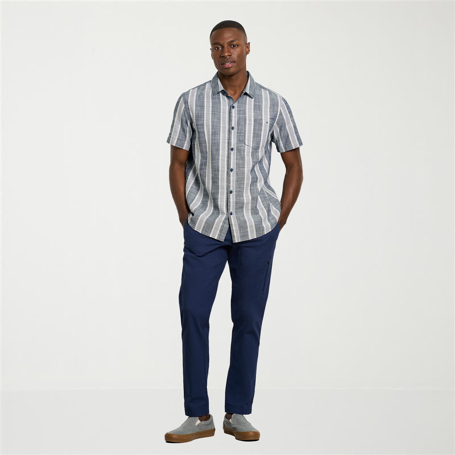 Hurley Mens Short Sleeve Regular Fit Button-Down Shirt