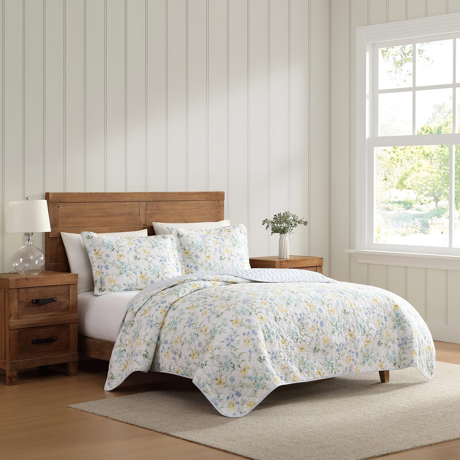 Laura Ashley Poppy Meadow Quilt Set