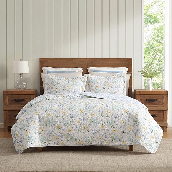 Laura Ashley Poppy Meadow Quilt Set