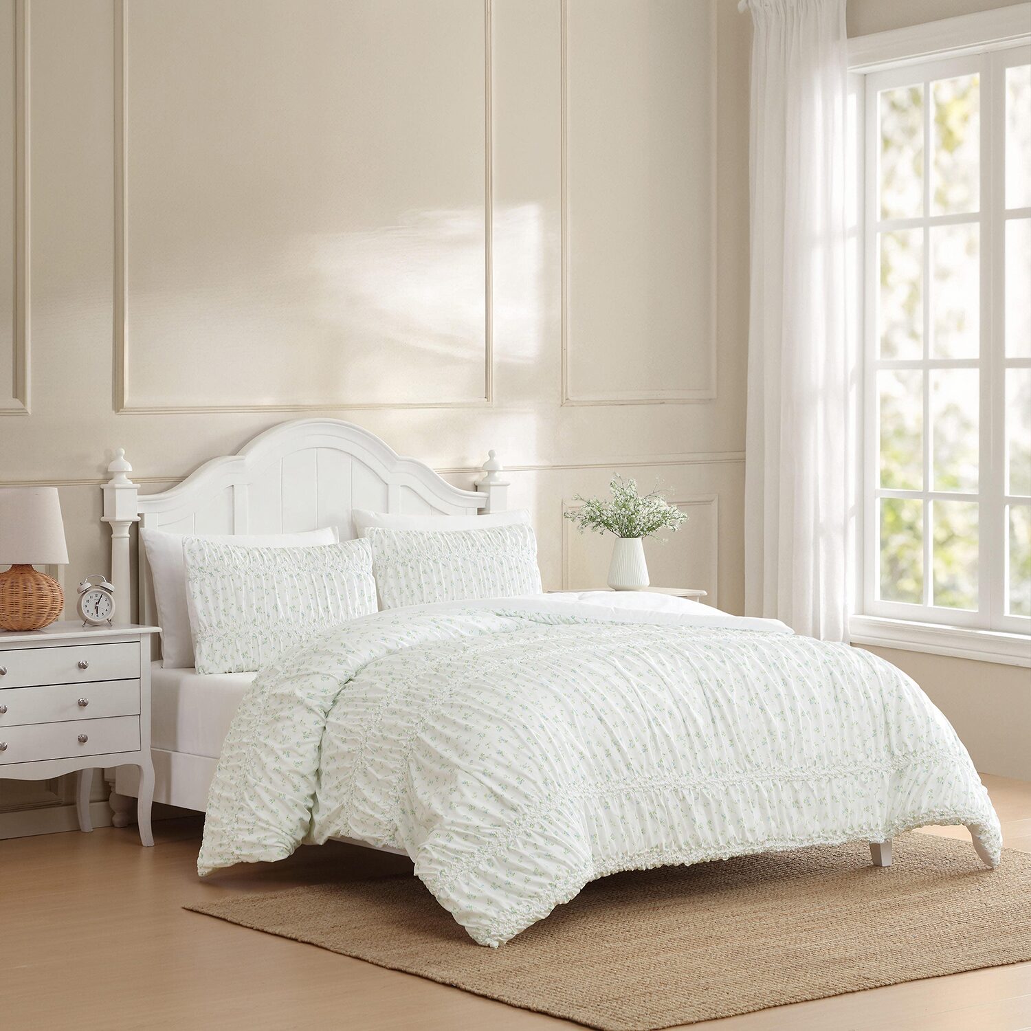 Laura Ashley Rosebuddies Comforter Set