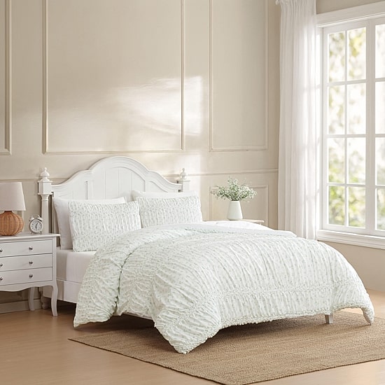 Laura Ashley Rosebuddies Comforter Set