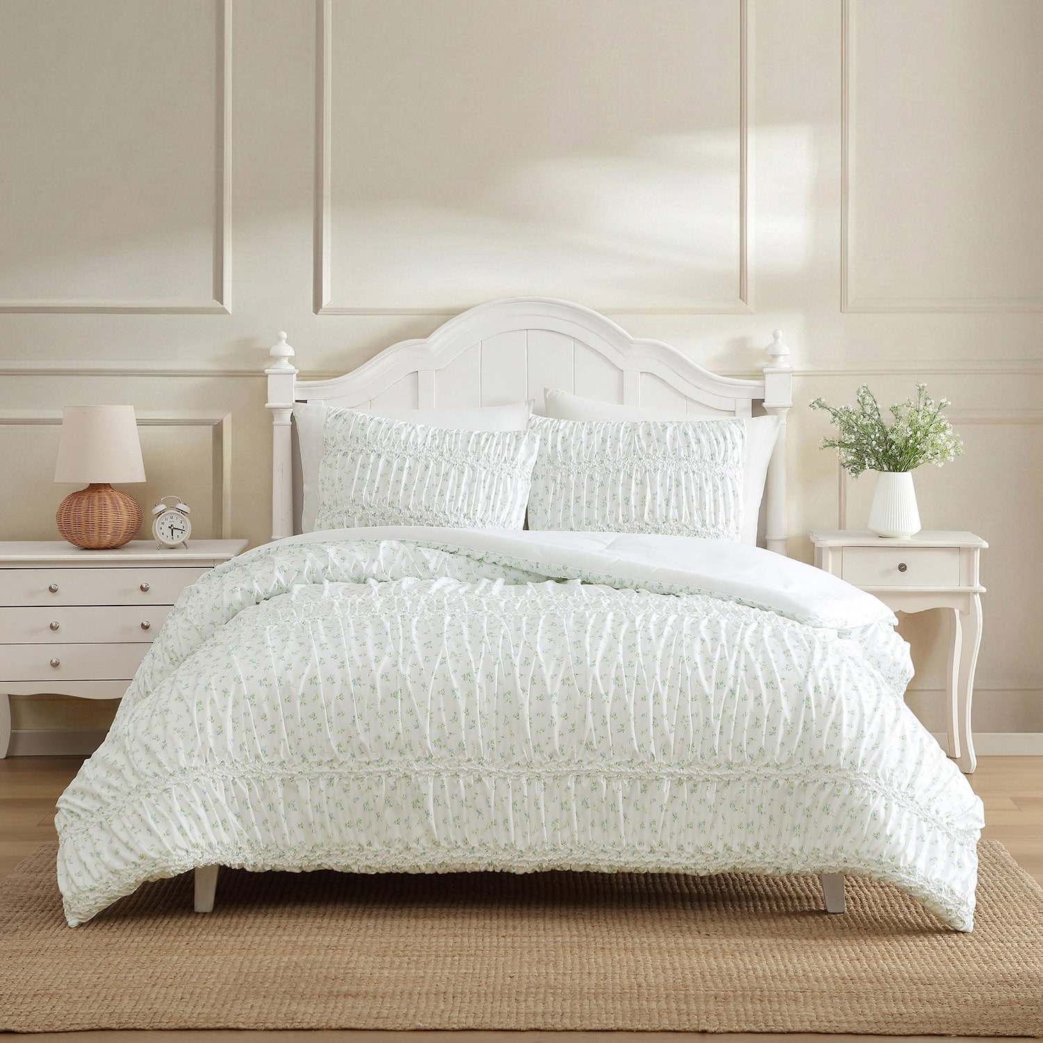 Laura Ashley Rosebuddies Comforter Set