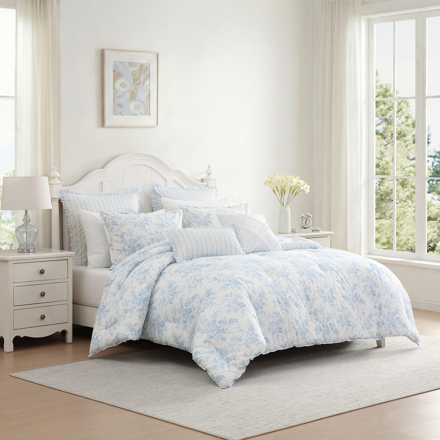 Laura Ashley Annalise Floral Comforter Set