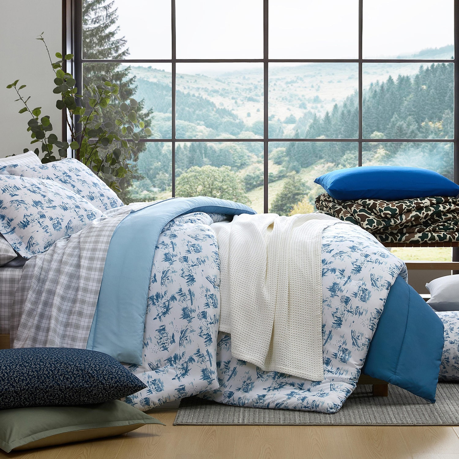 Eddie Bauer Fish Town Toile Comforter Set