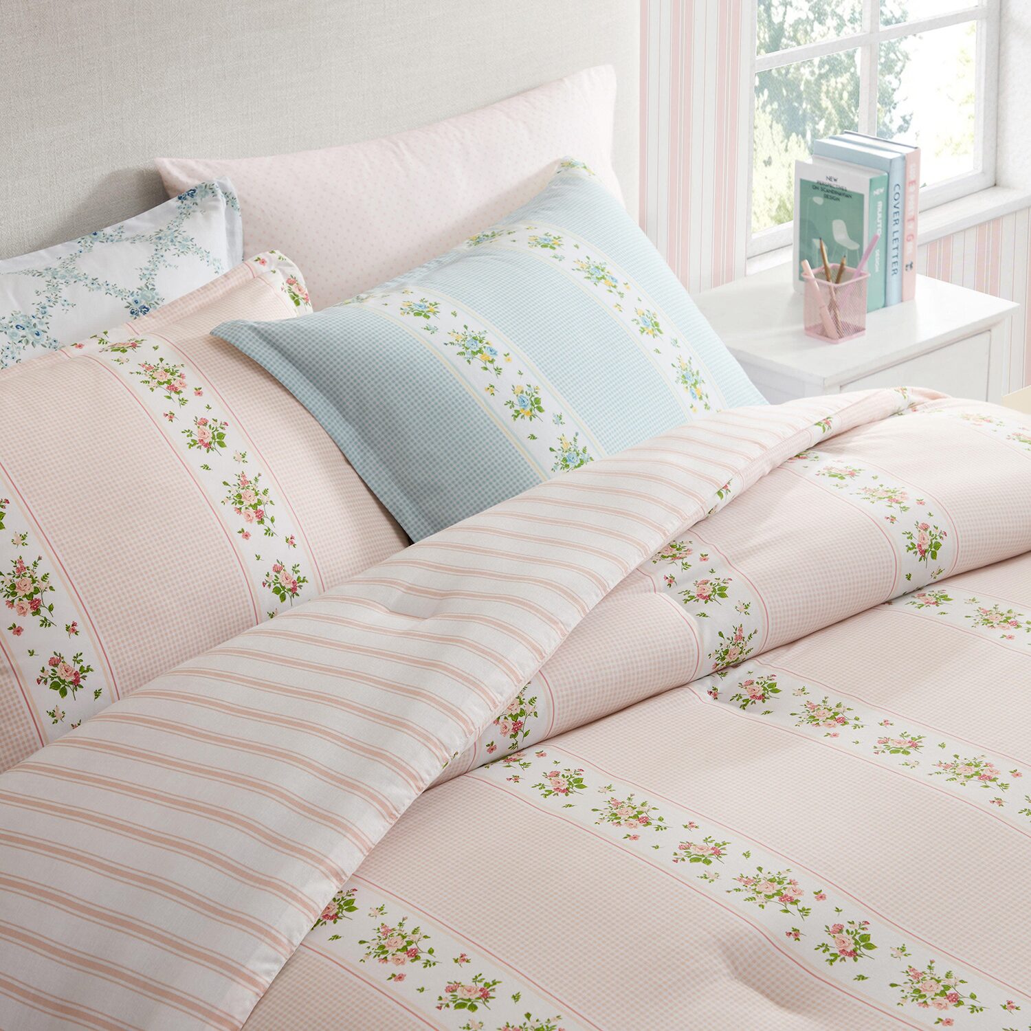 Martha Stewart Annabelle Stripe Comforter Set
