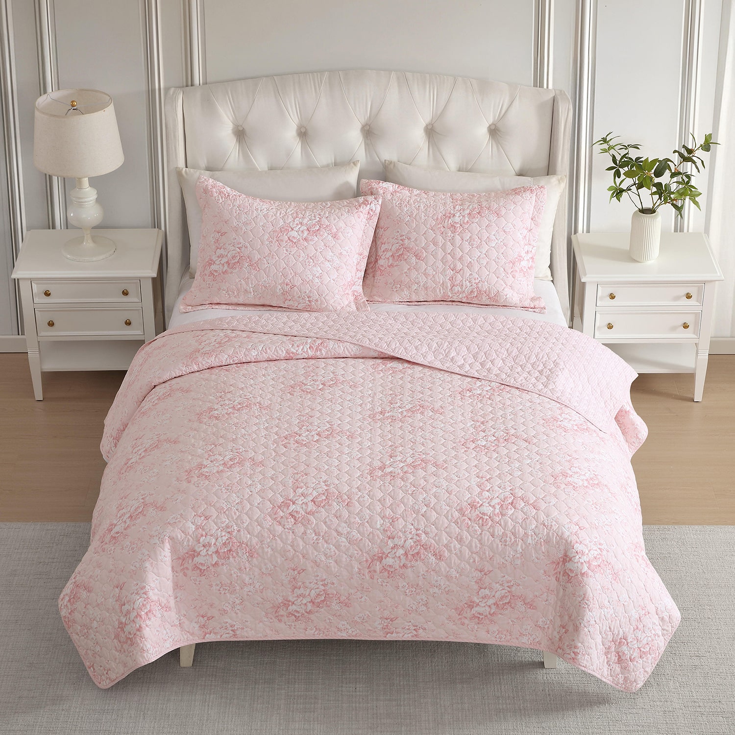 Laura Ashley Toile Delightful Quilt Set