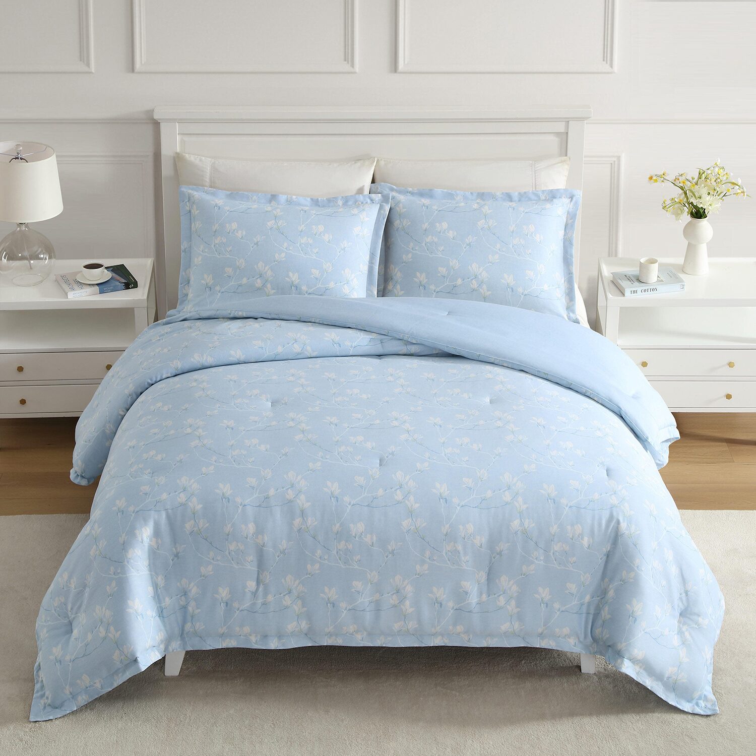 Laura Ashley Magnolia Grove Comforter Set