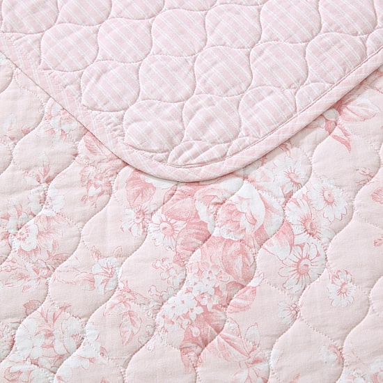 Laura Ashley Toile Delightful Quilt Set