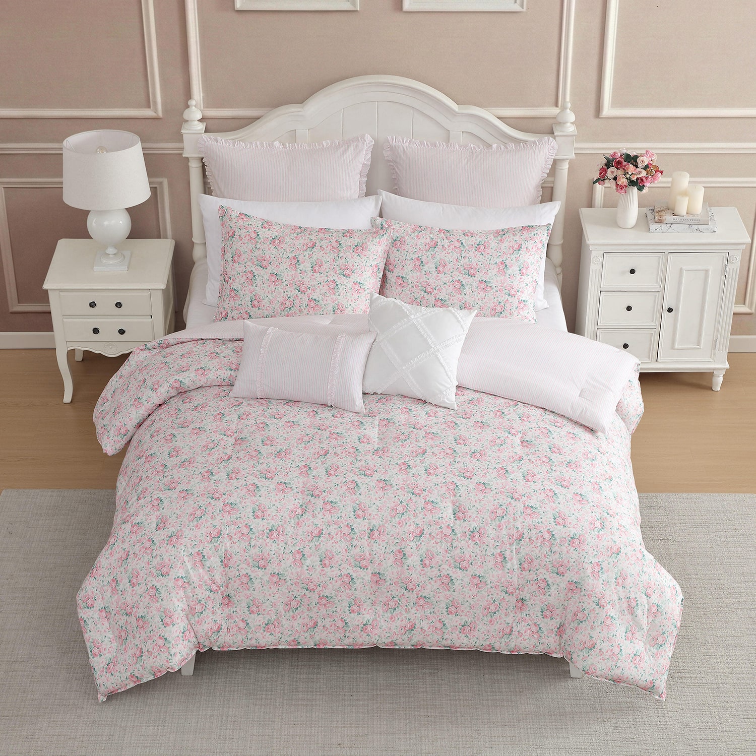 Laura Ashley Pamelas Posies Comforter Set