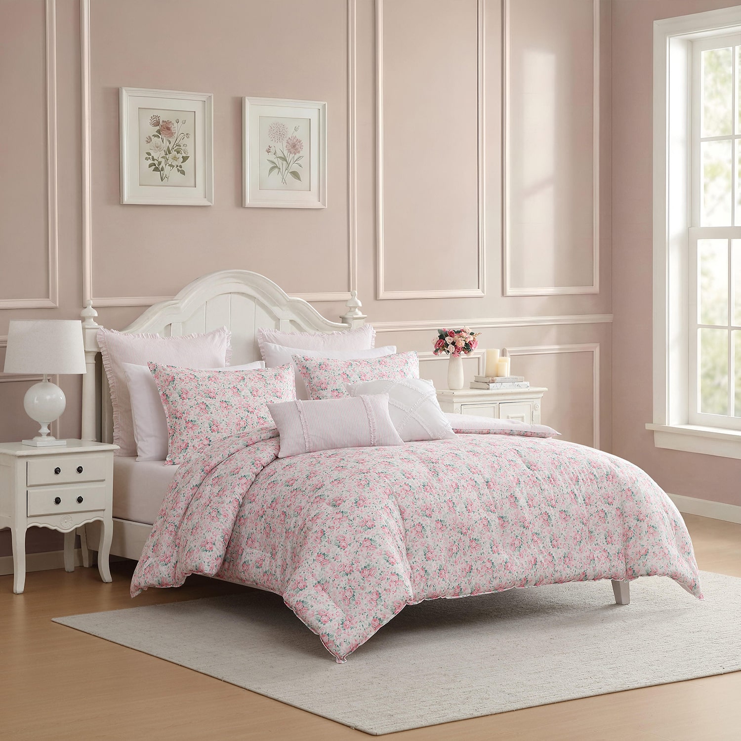 Laura Ashley Pamelas Posies Comforter Set