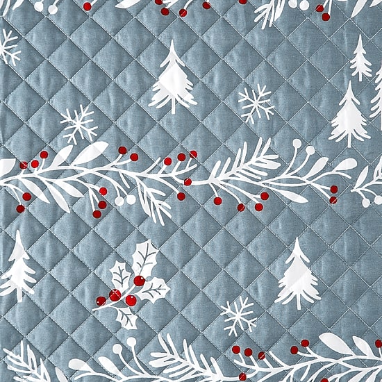 Avanti Arctic Friends Reversible Quilt Set