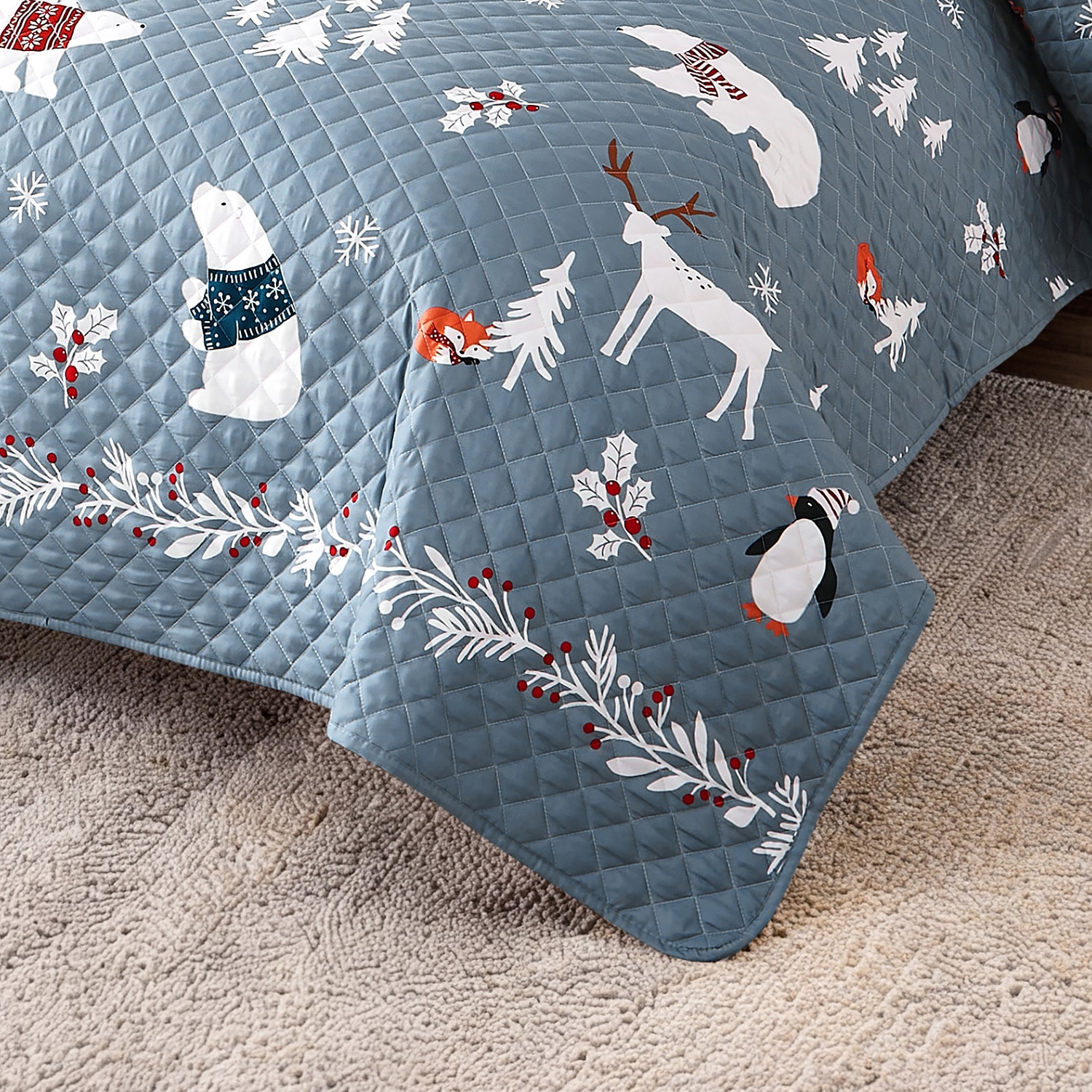 Avanti Arctic Friends Reversible Quilt Set
