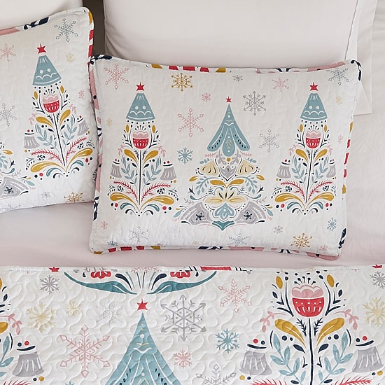 Avanti Folk Tree Reversible Quilt Set