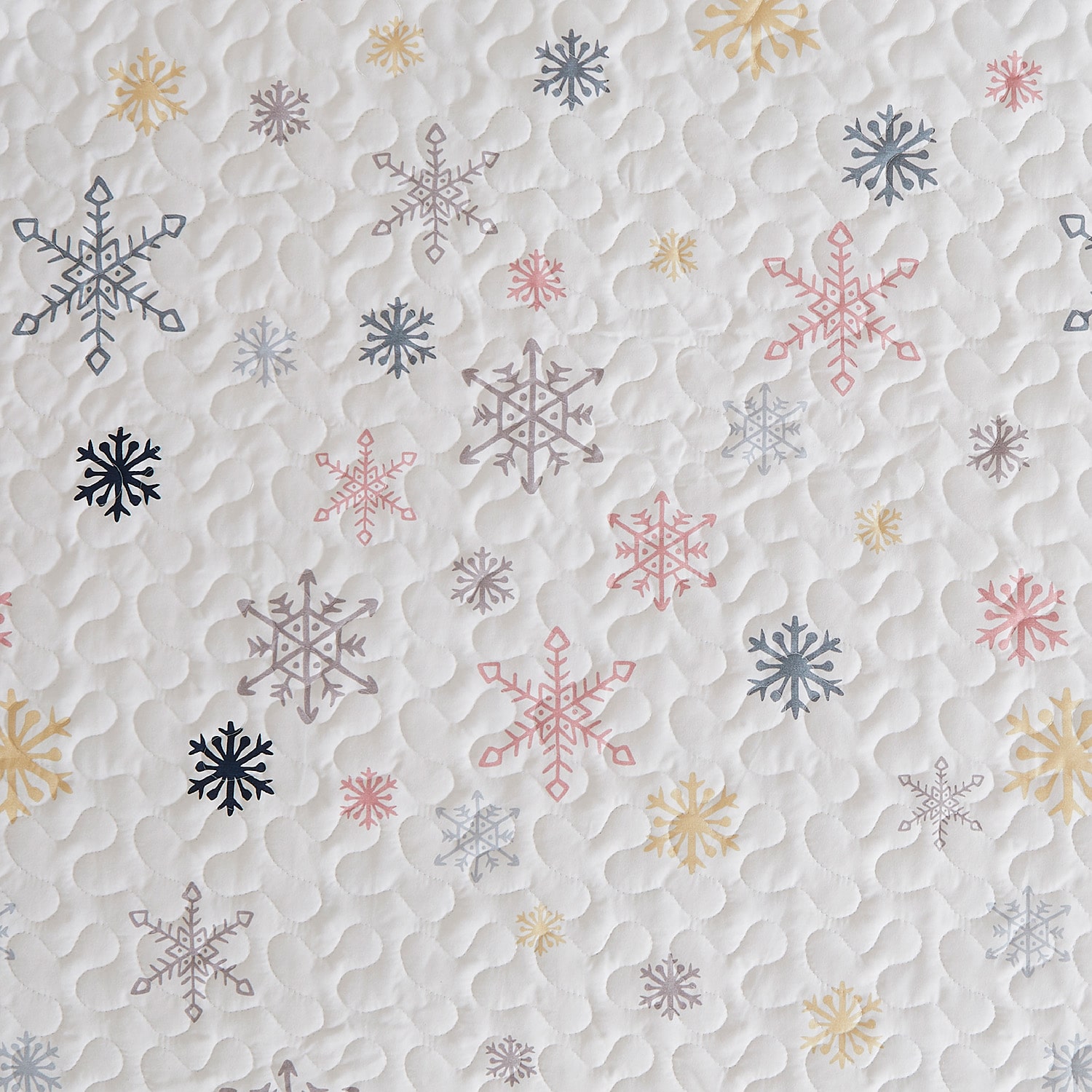 Avanti Folk Tree Reversible Quilt Set