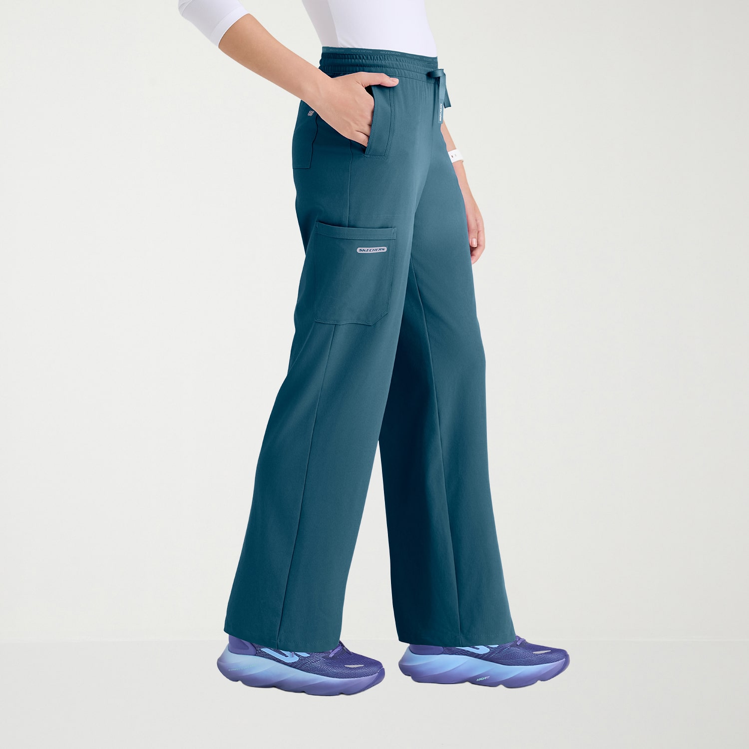 Skechers Skp734 Honor 6-Pocket High-Rise Straight Leg Womens Stretch Fabric Moisture Wicking Scrub Pant