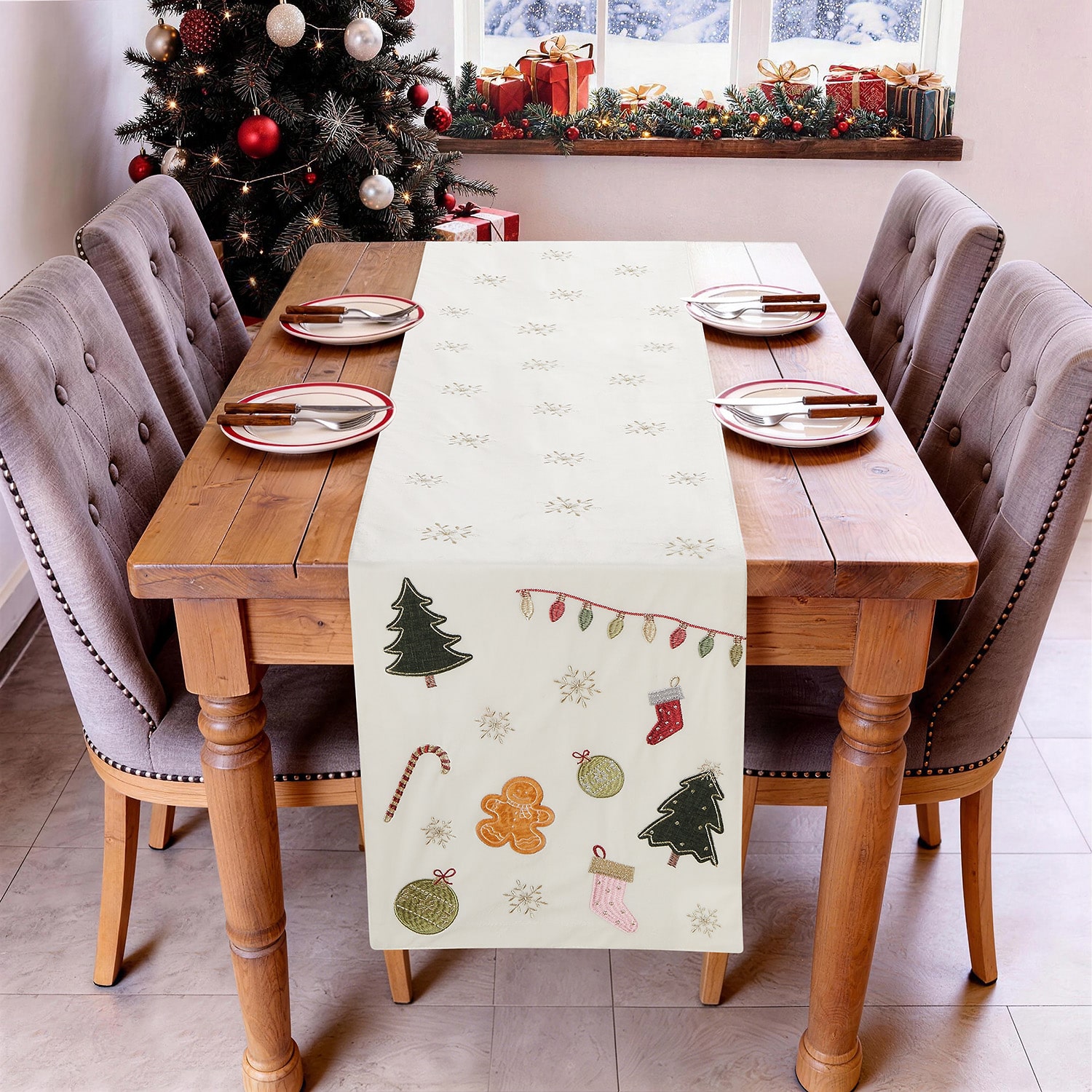Avanti Holiday Icons Table Runner