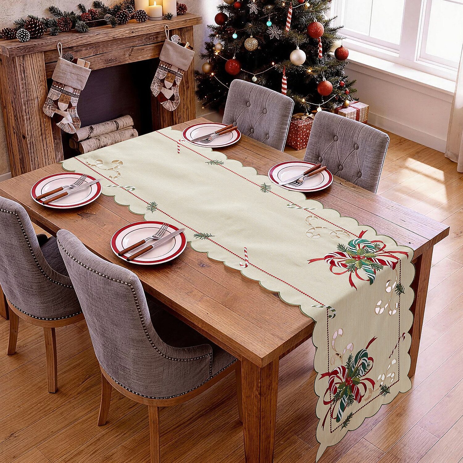 Avanti Candy & Bows Table Runner
