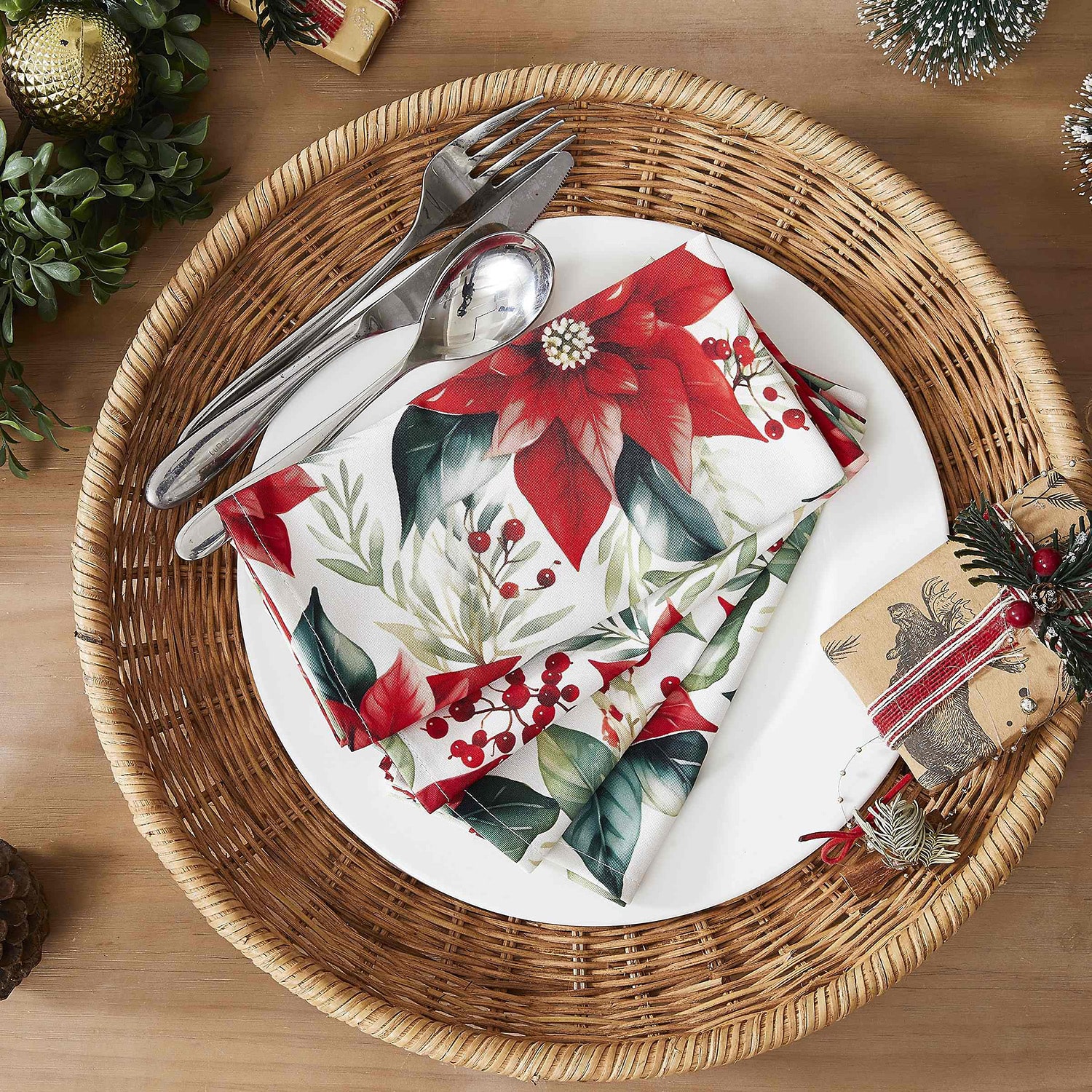 Avanti Poinsettia 4 Pack Napkins