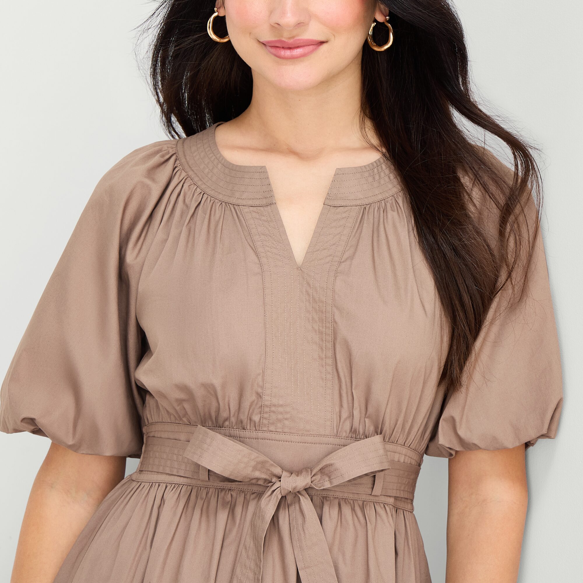 Studio 1 Womens V Neck Short Sleeve Puffed Fit + Flare Dress
