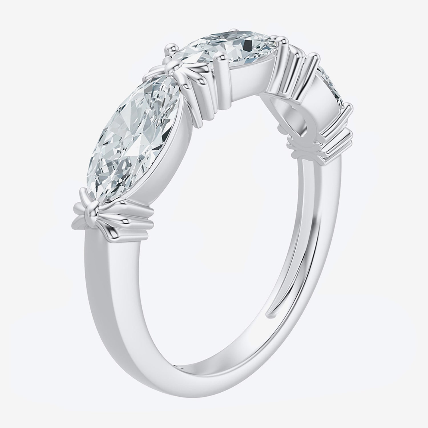 (F / Vs2) Womens 4MM 1 1/2 CT. T.W. Lab Grown White Diamond 10K Gold 3-Stone Wedding Band