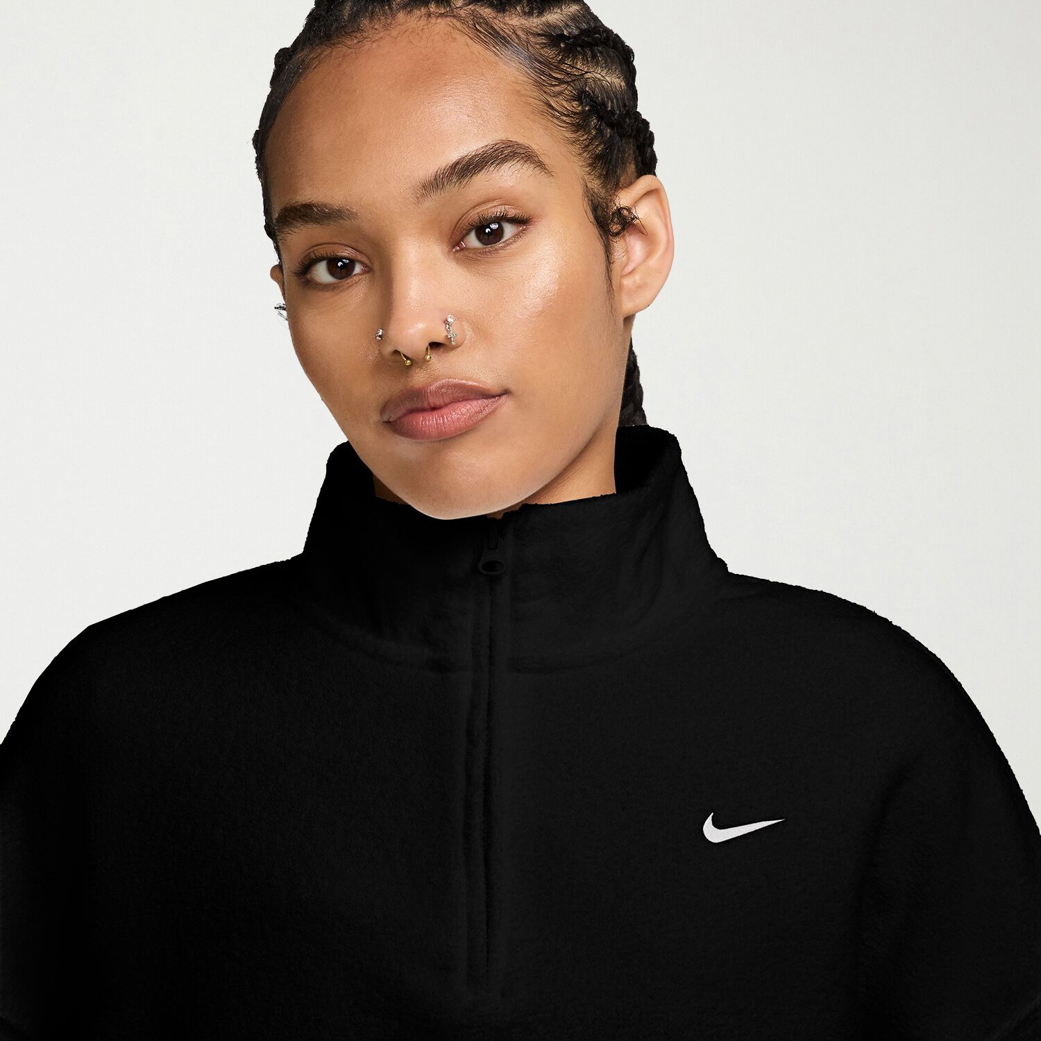 Nike Womens High Neck Long Sleeve Active Quarter-Zip Pullover