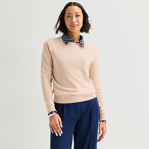 Liz Claiborne Luxe Womens Crew Neck Long Sleeve Pullover Sweater In Beige