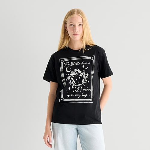 Mad Engine The Belladonna Womens Juniors Crew Neck Short Sleeve Oversized Graphic T-shirt In Black