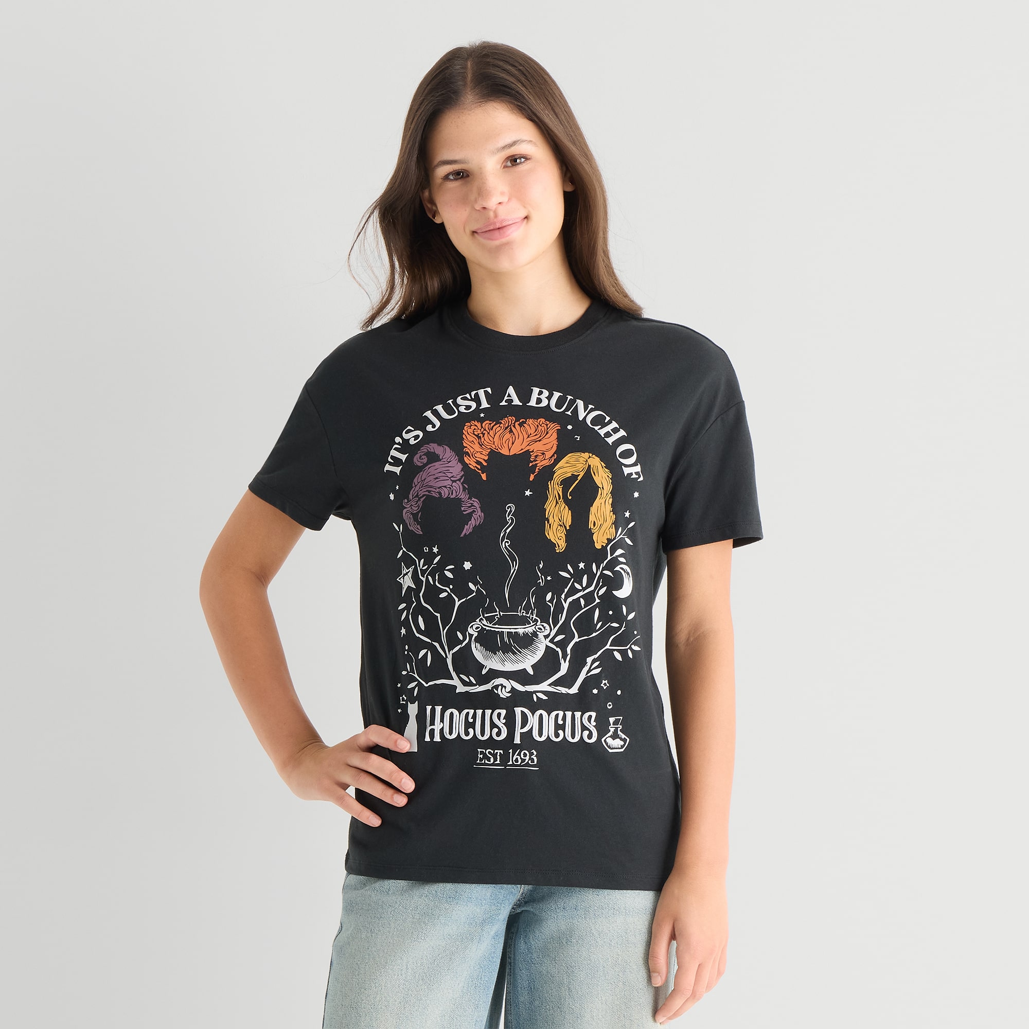 Womens Juniors Crew Neck Short Sleeve Regular Fit Hocus Pocus Graphic T-Shirt