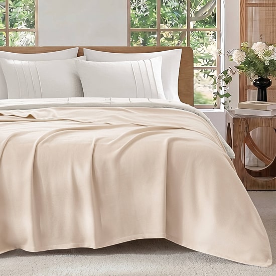 Madison Park Egyptian Cotton Micro Herringbone Blanket