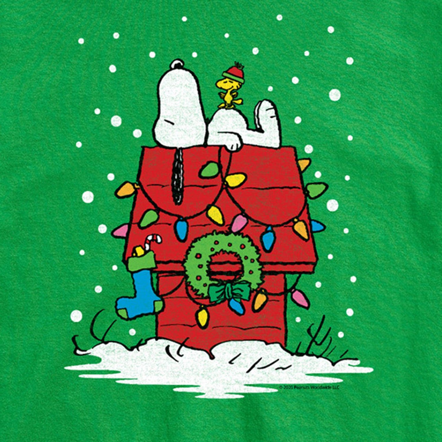 Lit Up Christmas Dog House Distressed Mens Crew Neck Short Sleeve Regular Fit Peanuts Snoopy Graphic T-Shirt