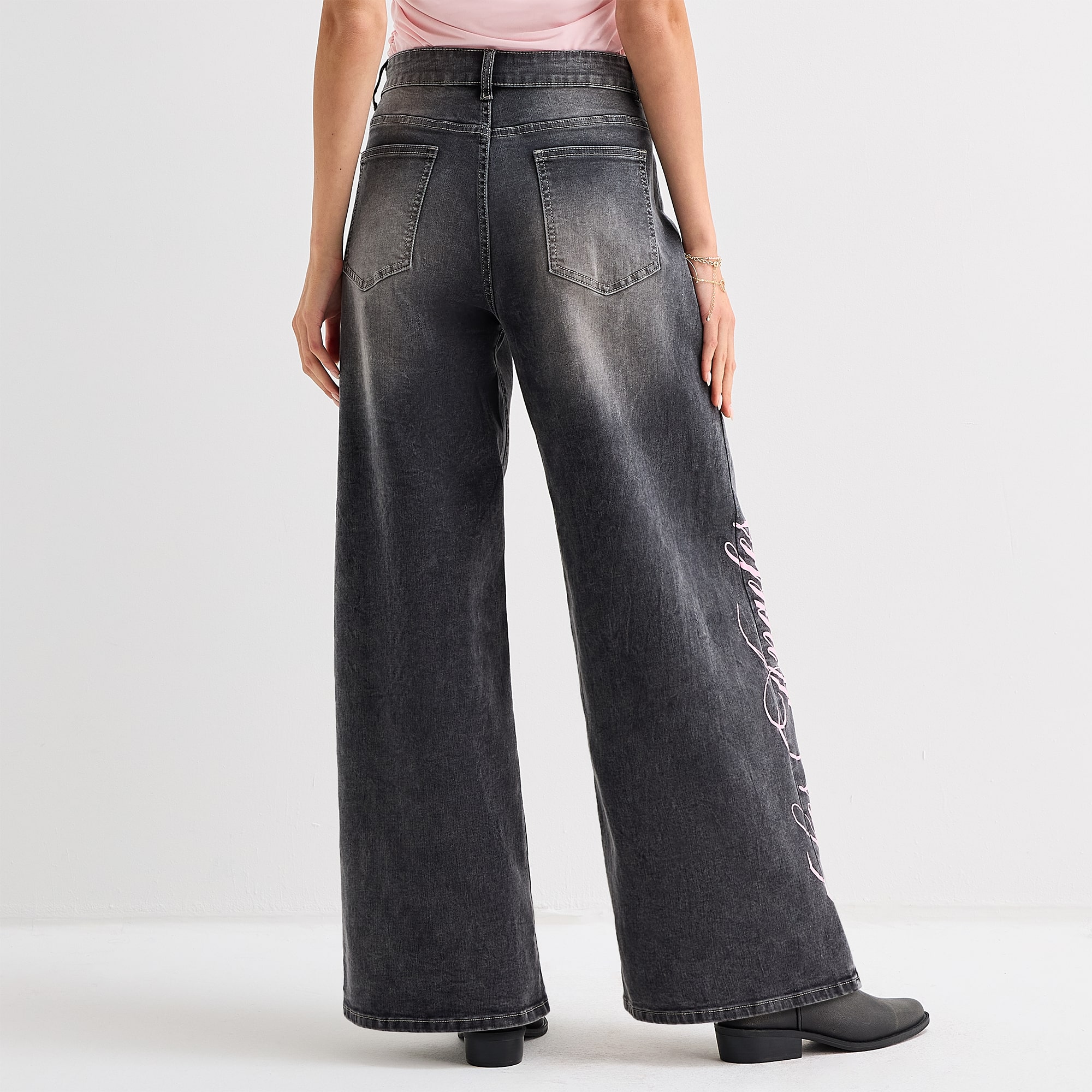 Forever 21 Womens Juniors Low Rise Loose Fit Jean