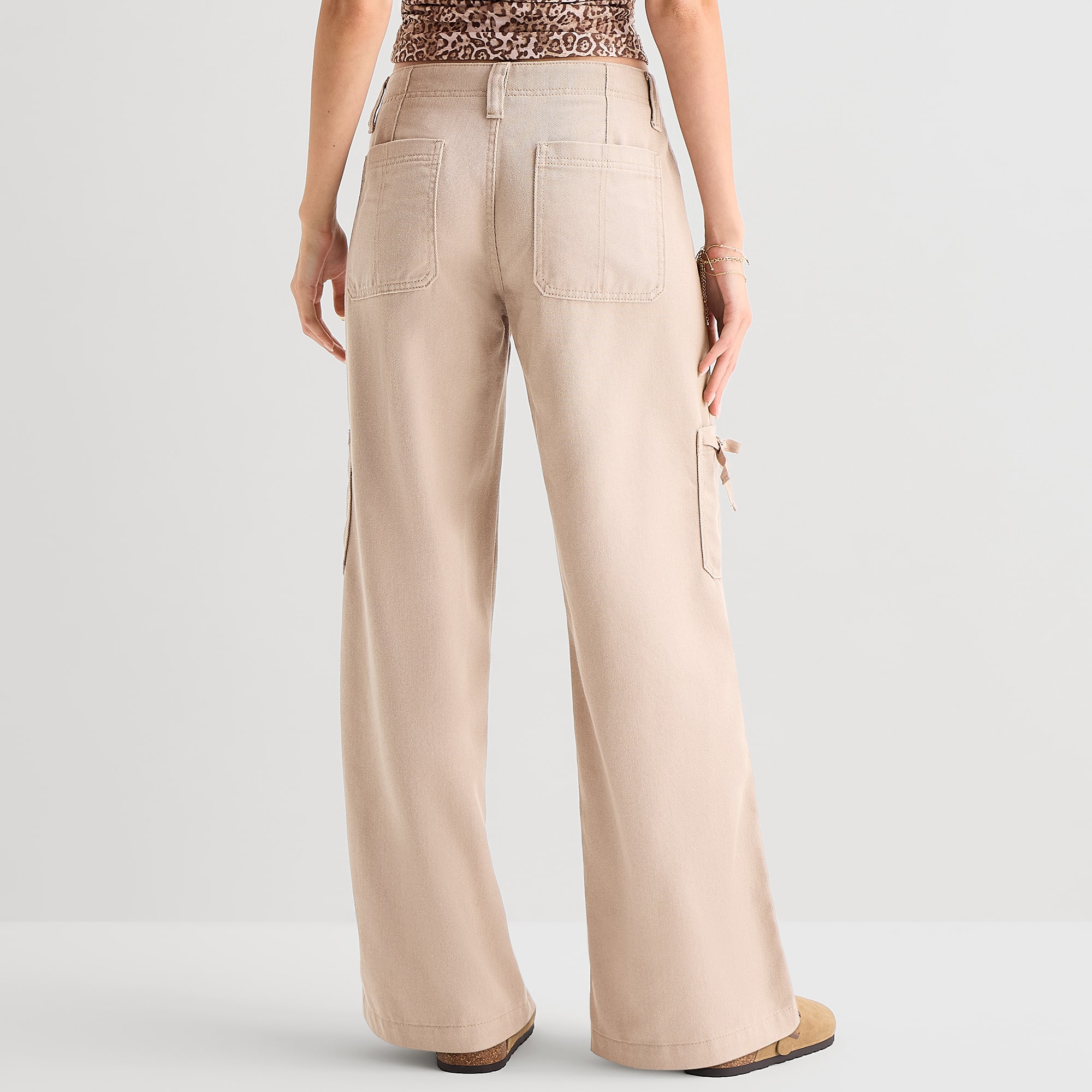 Forever 21 Womens Juniors Straight Mid Rise Cargo Pant