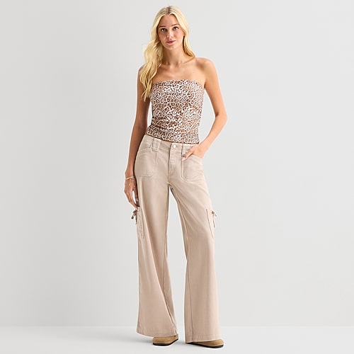Forever 21 Womens Juniors Straight Mid Rise Cargo Pant In Brown
