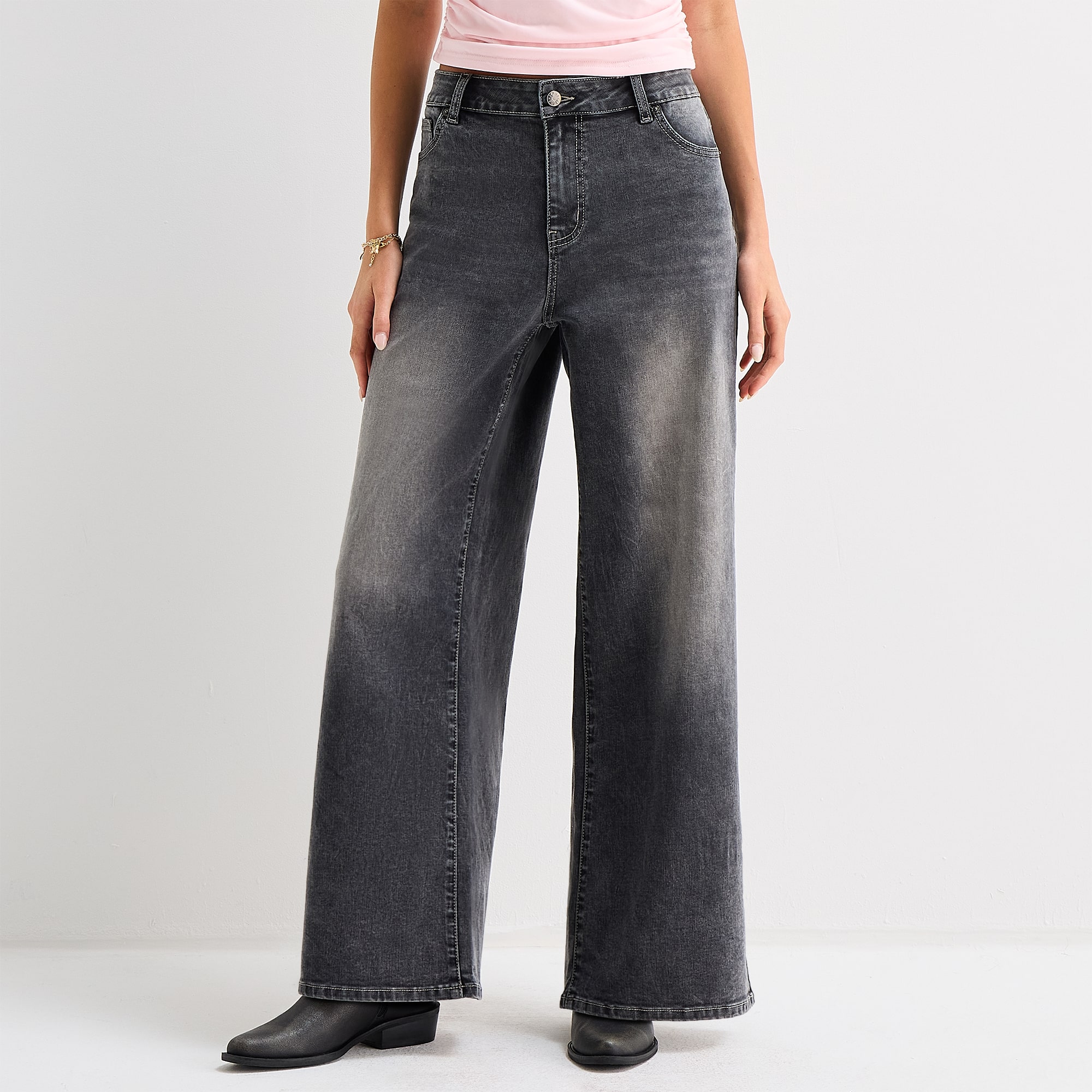 Forever 21 Womens Juniors Low Rise Loose Fit Jean