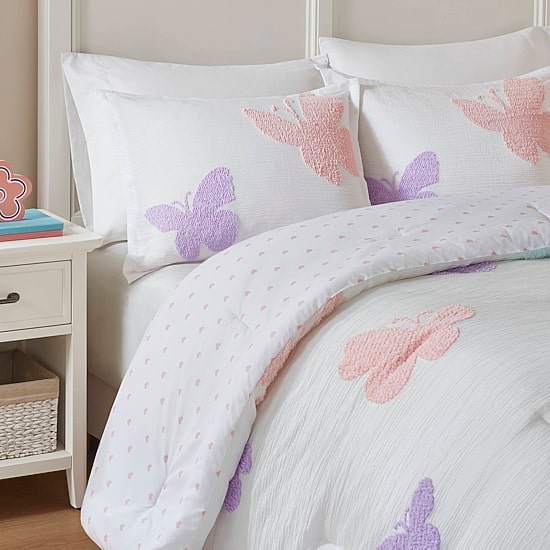 Intelligent Design Sunny Butterfly Tufted Comforter Set with Throw Pillow