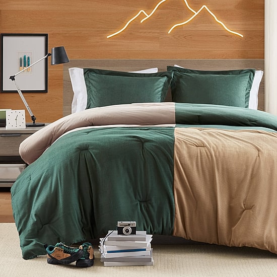 Intelligent Design Walter Color Block Textured Comforter Set Easy Care Comforter Set