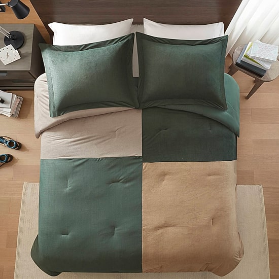 Intelligent Design Walter Color Block Textured Comforter Set Easy Care Comforter Set
