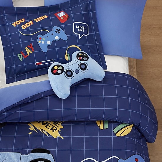 Intelligent Design Felix Gaming Embroidered Comforter Set with Throw Pillow