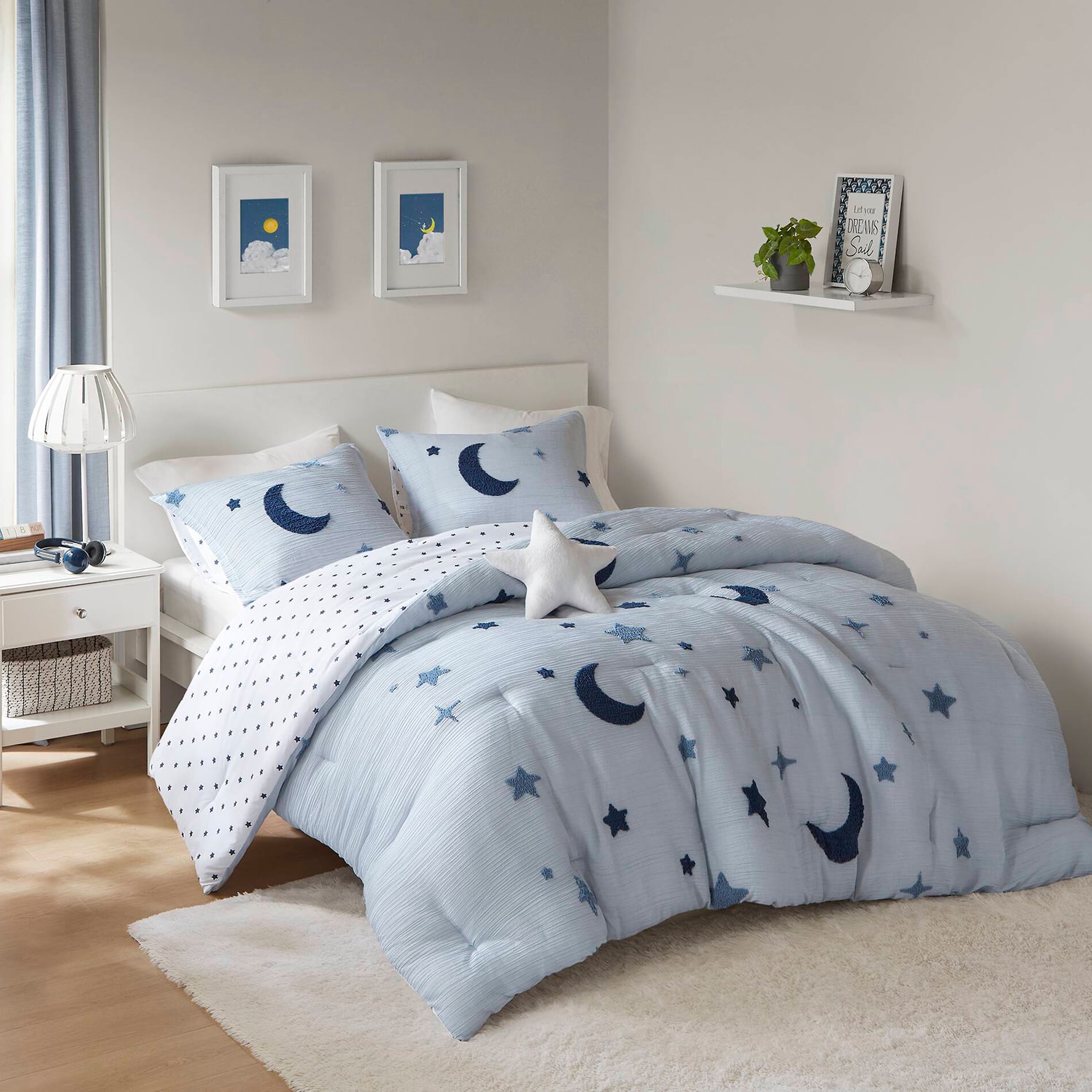 Intelligent Design Celeste Tufted Comforter Set 4-pc. Reversible Easy Care Comforter Set