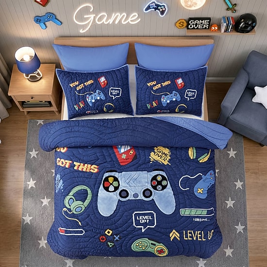 Intelligent Design Felix Gaming Embroidered Hand Quilting Quilt Set