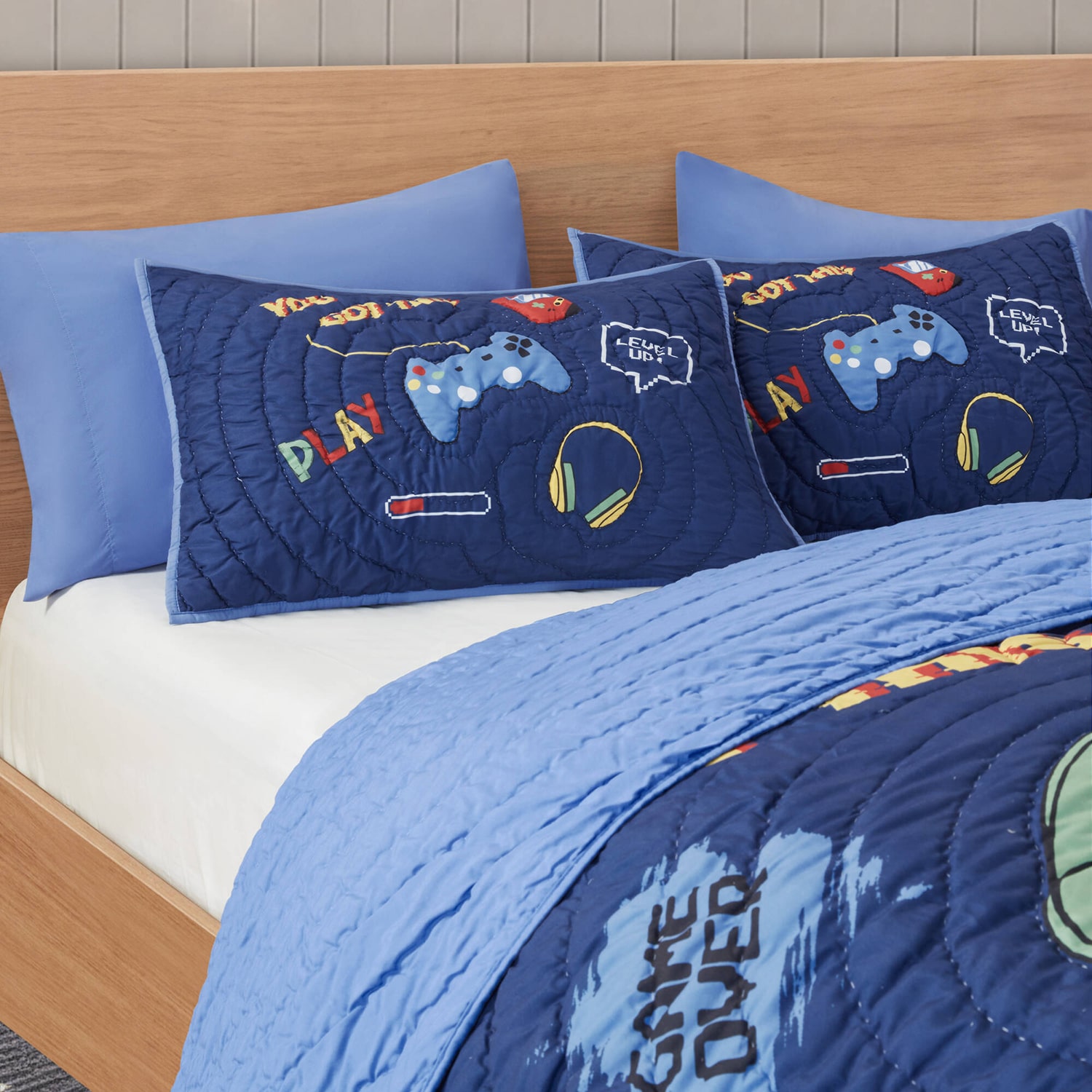 Intelligent Design Felix Gaming Quilt Set 5-pc. Easy Care Quilt Set