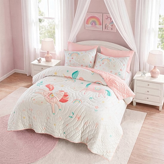 Intelligent Design Kayla Unicorn Quilt Set