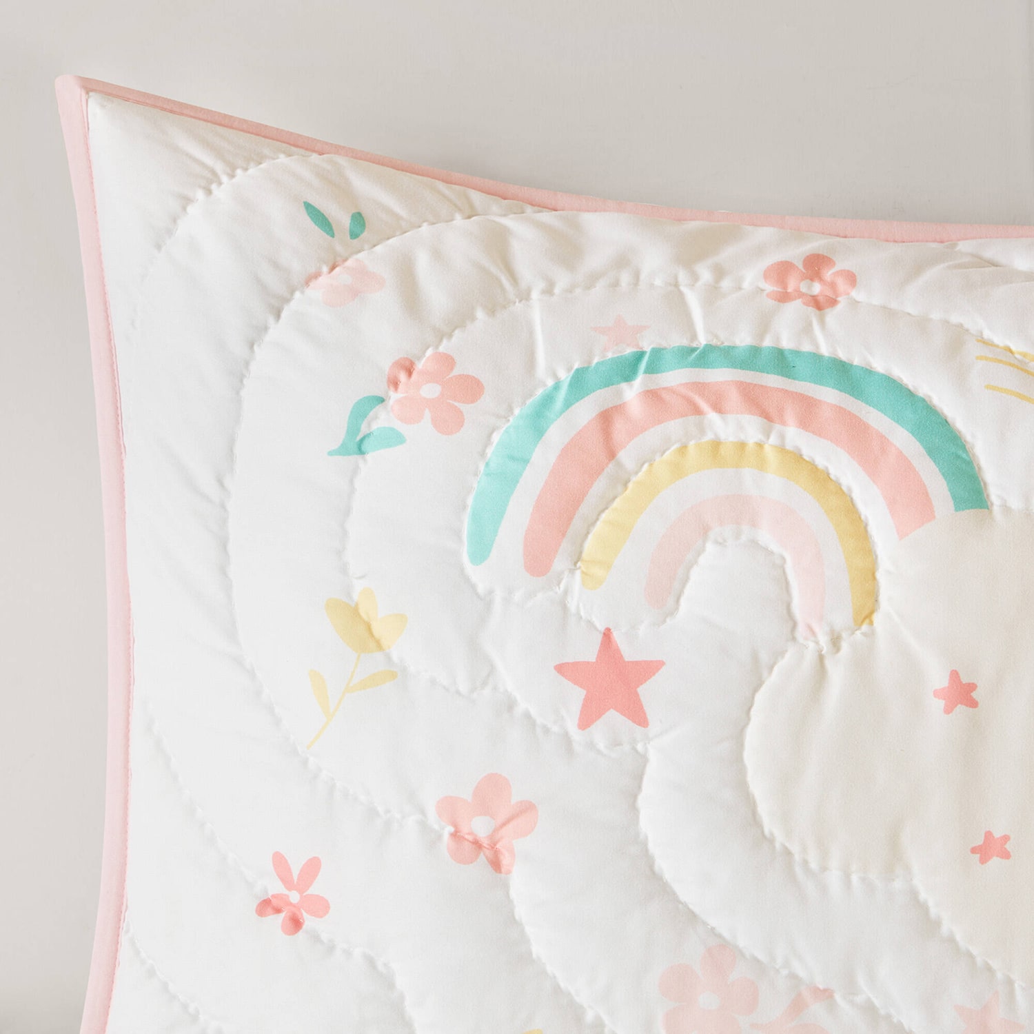 Intelligent Design Kayla Unicorn Applique Hand Quilting Quilt Set