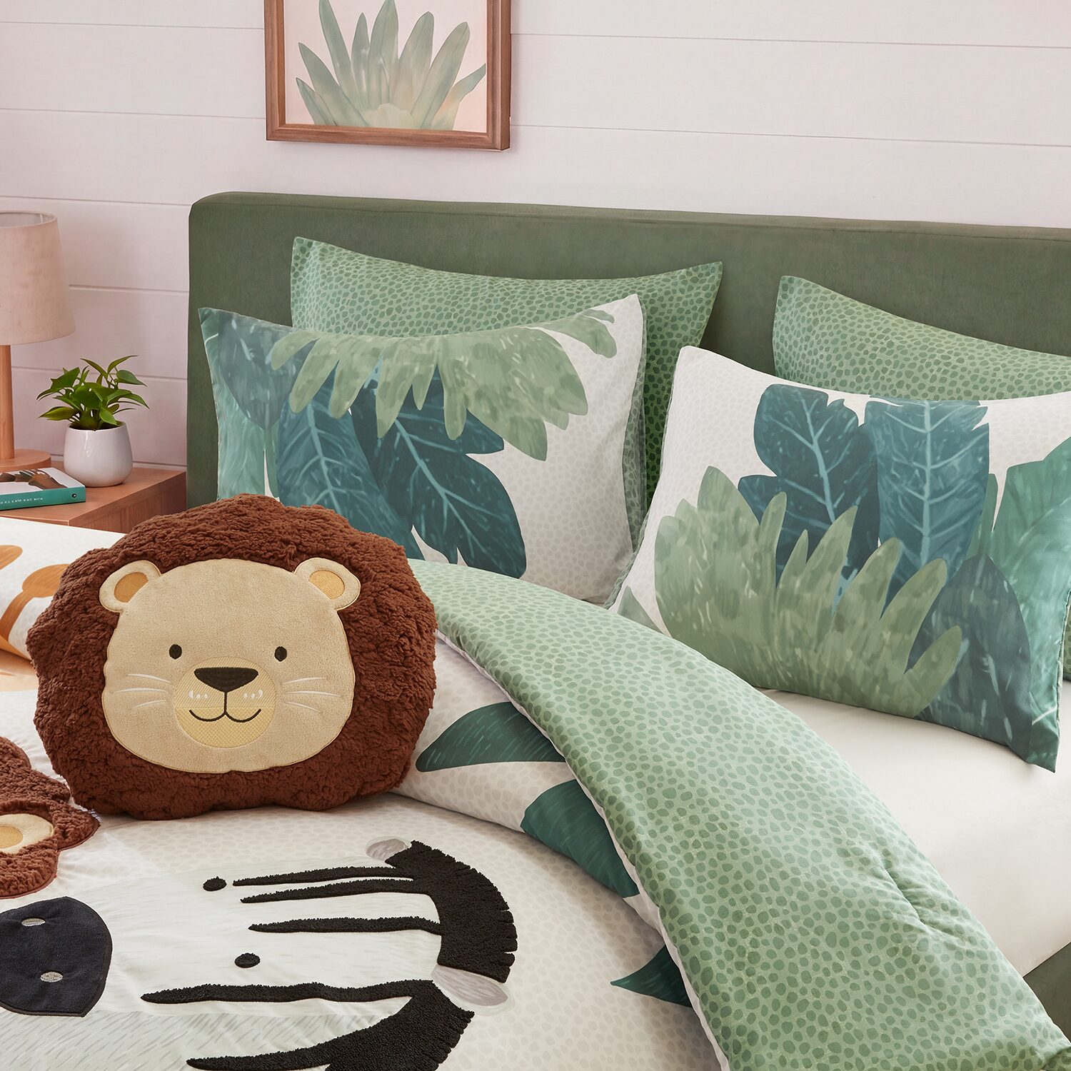 Intelligent Design Intelligent Design Moris Safari Comforter Set 6-pc. Easy Care Embroidered Comforter Set