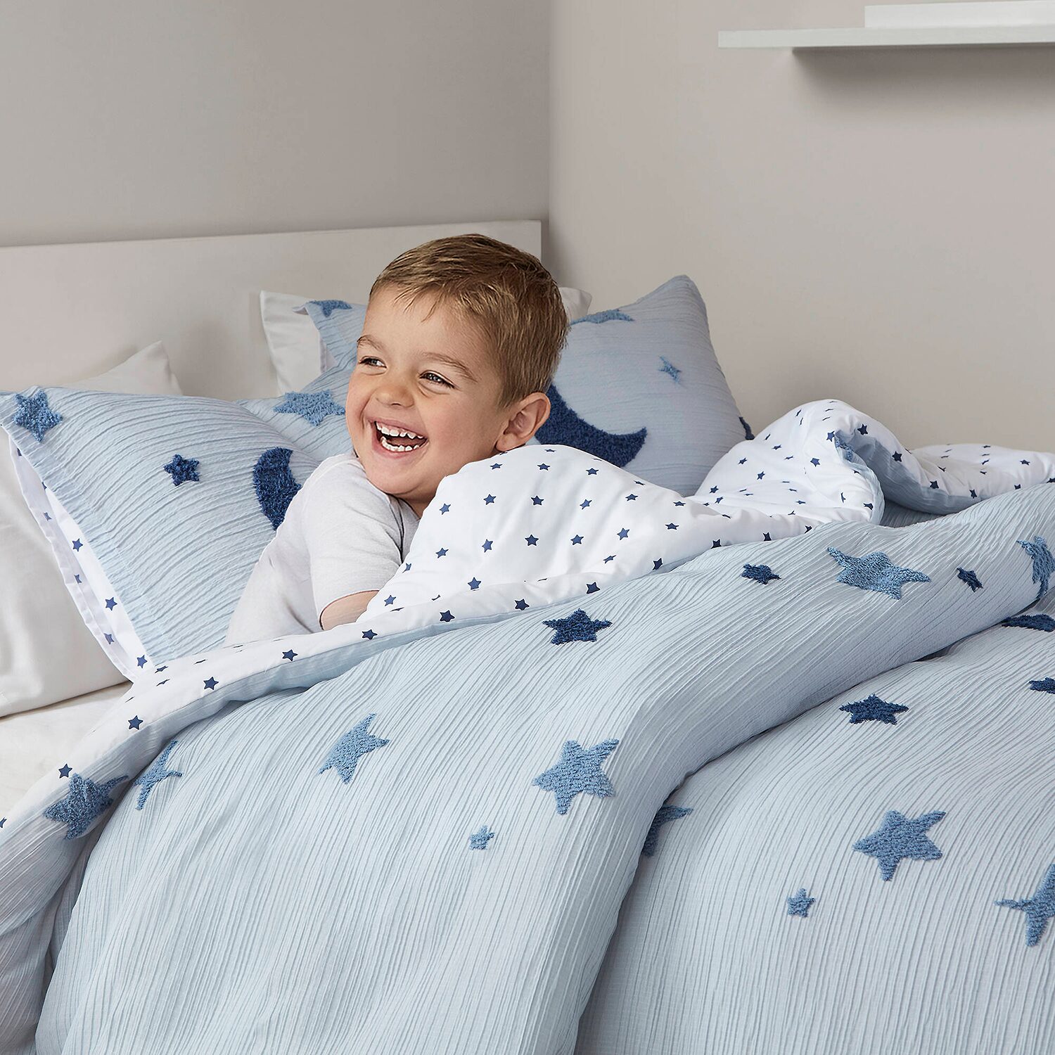 Intelligent Design Celeste Tufted Comforter Set 3-pc. Reversible Easy Care