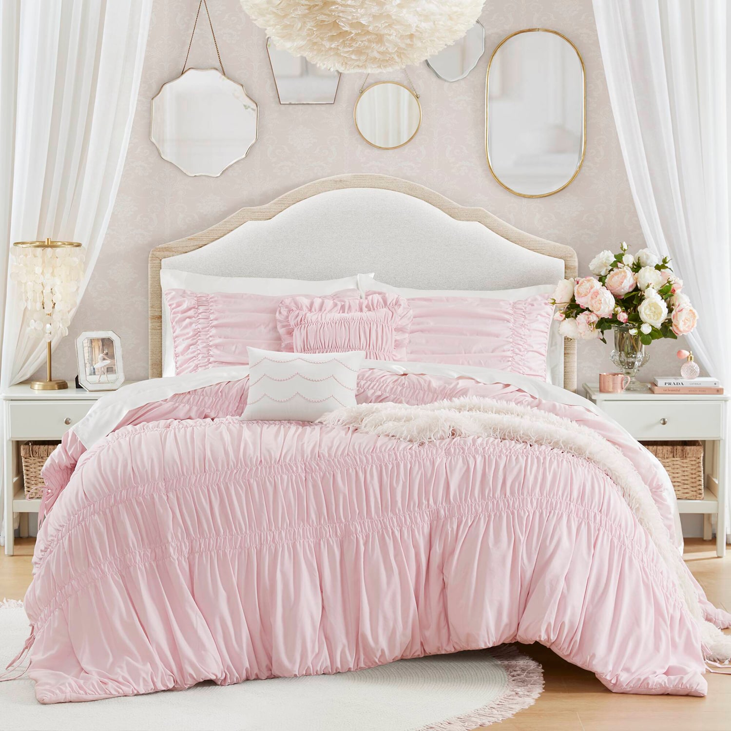 Intelligent Design Amelie Ruched Bow Tie Easy Care Comforter Set