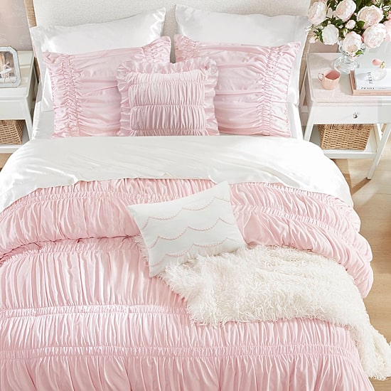 Intelligent Design Amelie Ruched Bow Tie Easy Care Comforter Set