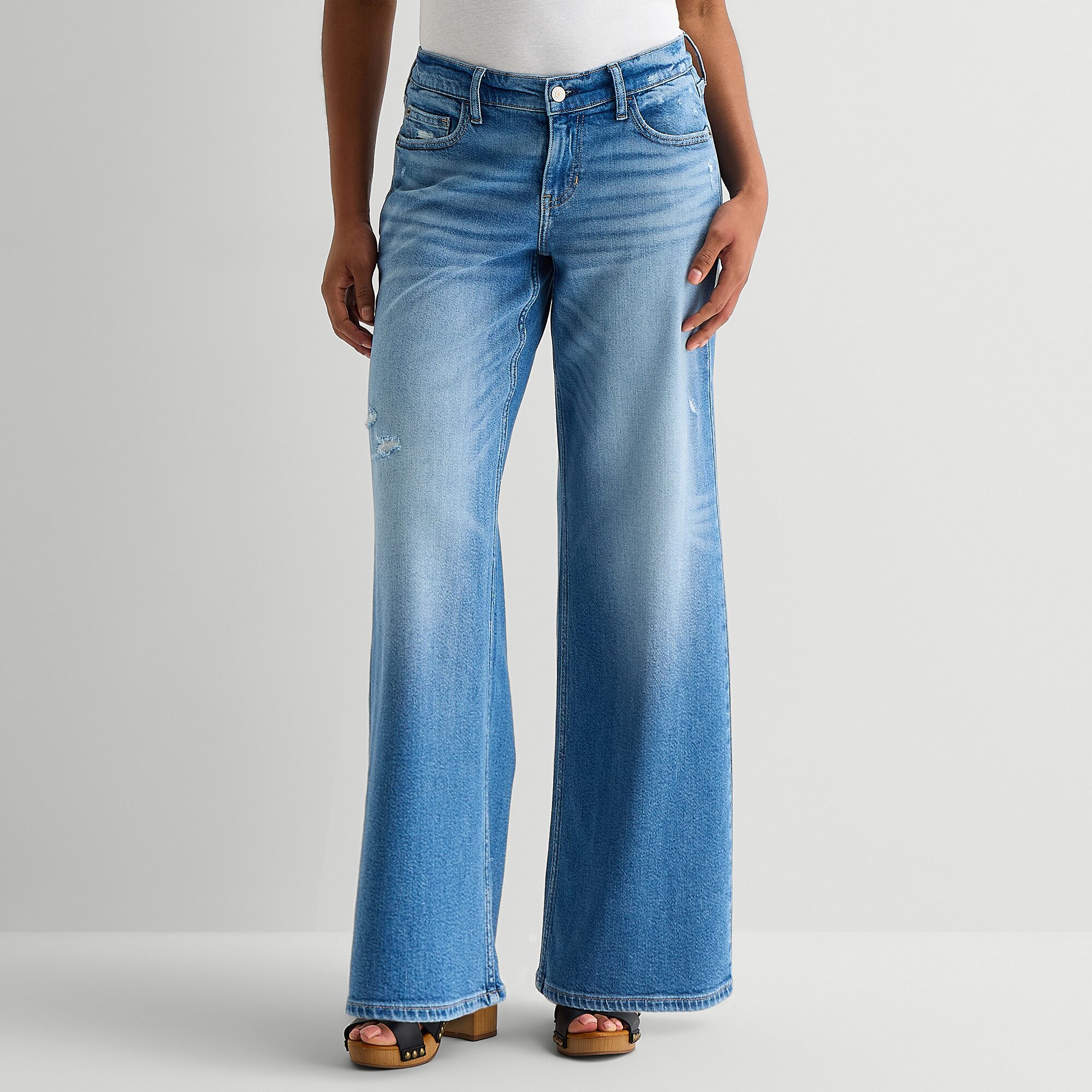 Arizona Curvy Womens Juniors Low Rise Baggy Fit Jean